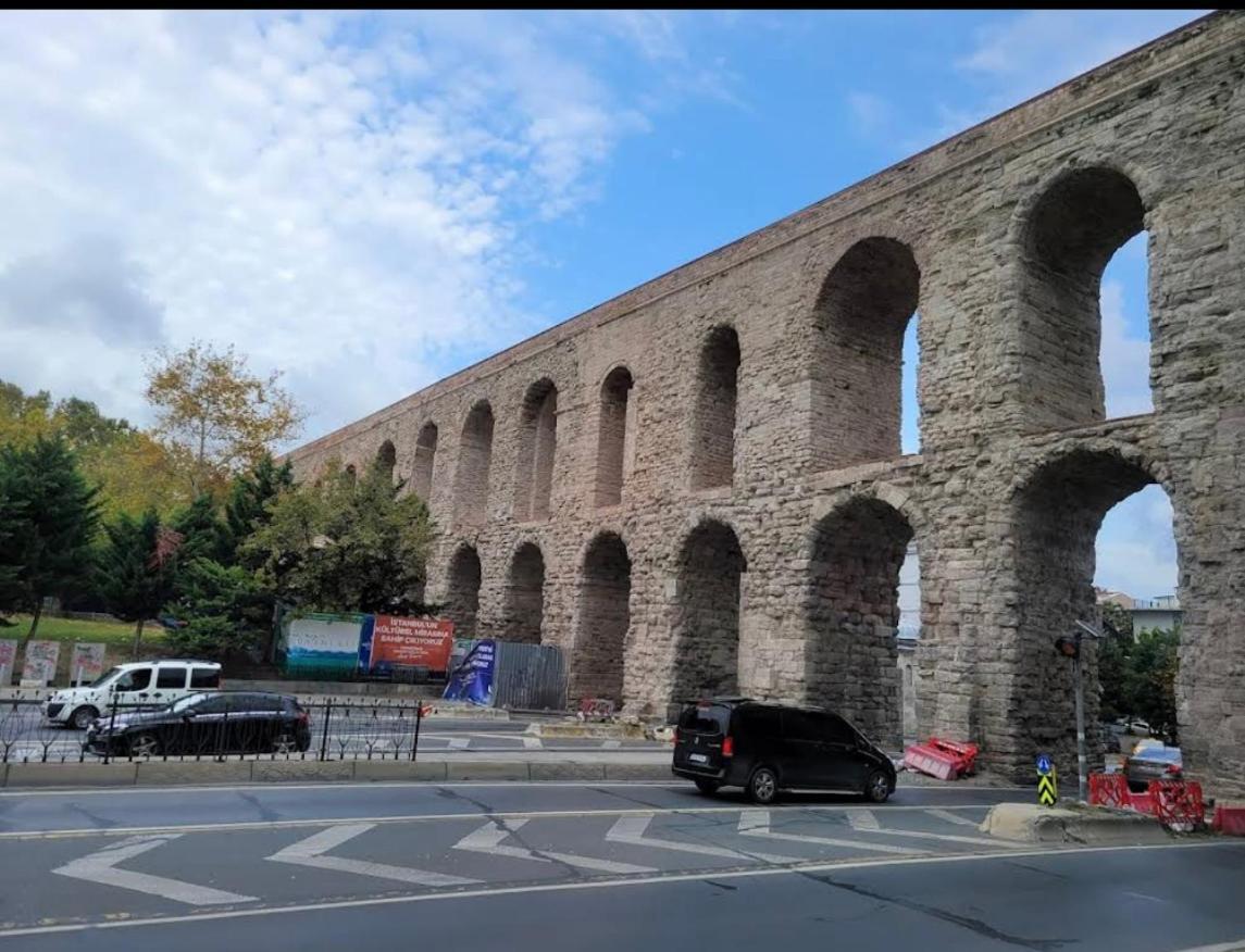 Super House 75 Mt 2 Bedrooms 1 Living Center *