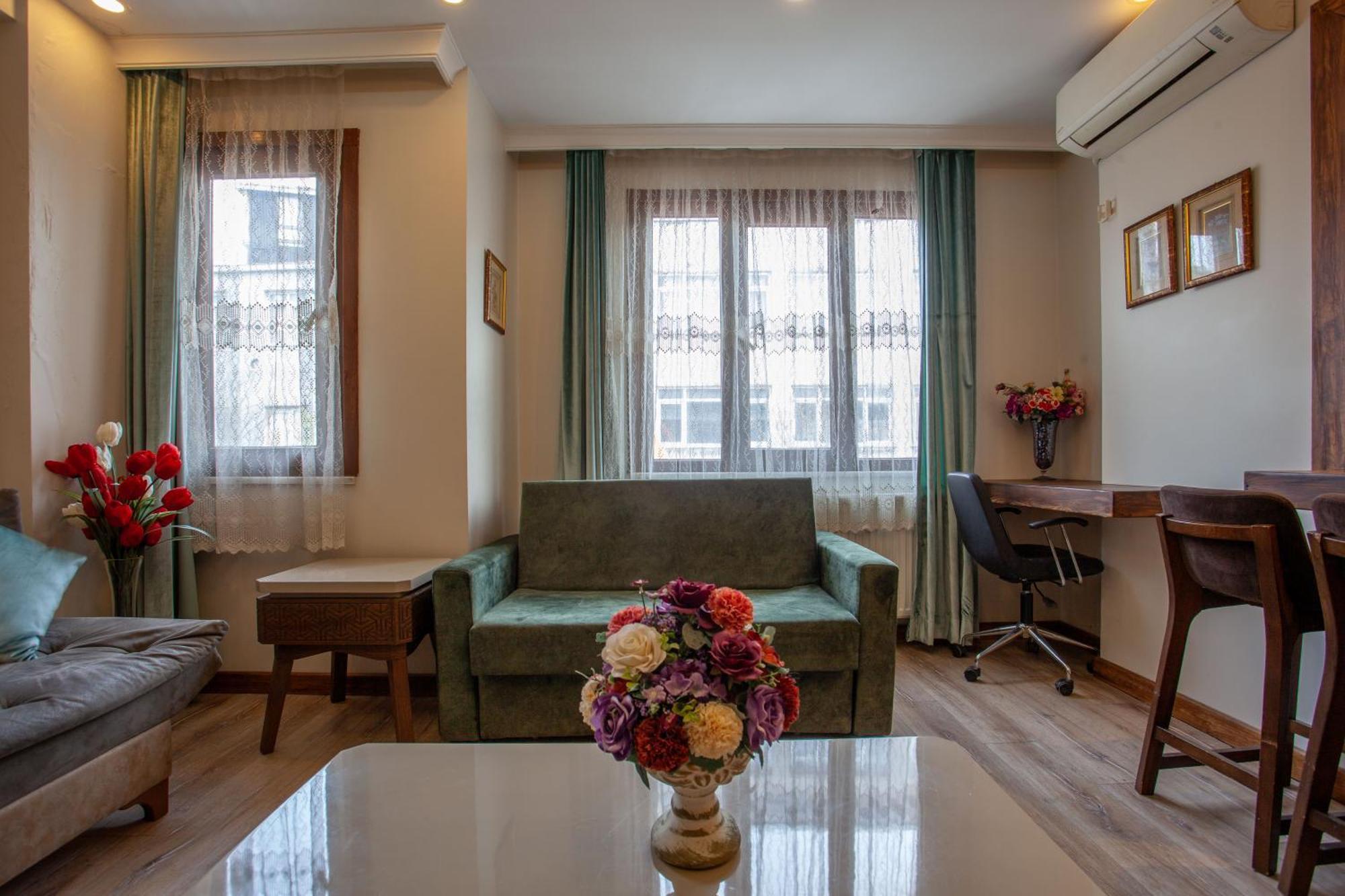 Super House 75 Mt 2 Bedrooms 1 Living Center * İstanbul